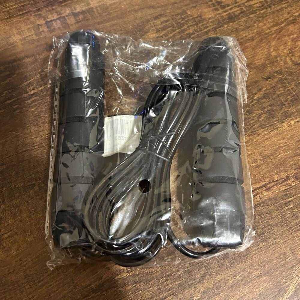 Black Adjustable Jump Rope w/ Plastic Handles, Gym & Training Home Use